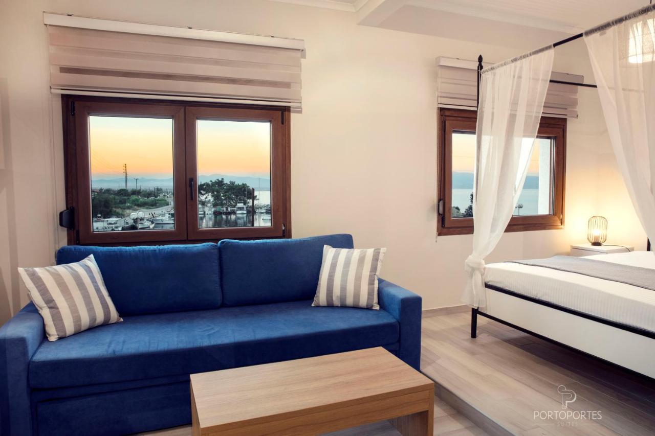 PORTO PORTES suites Potidée Extérieur photo