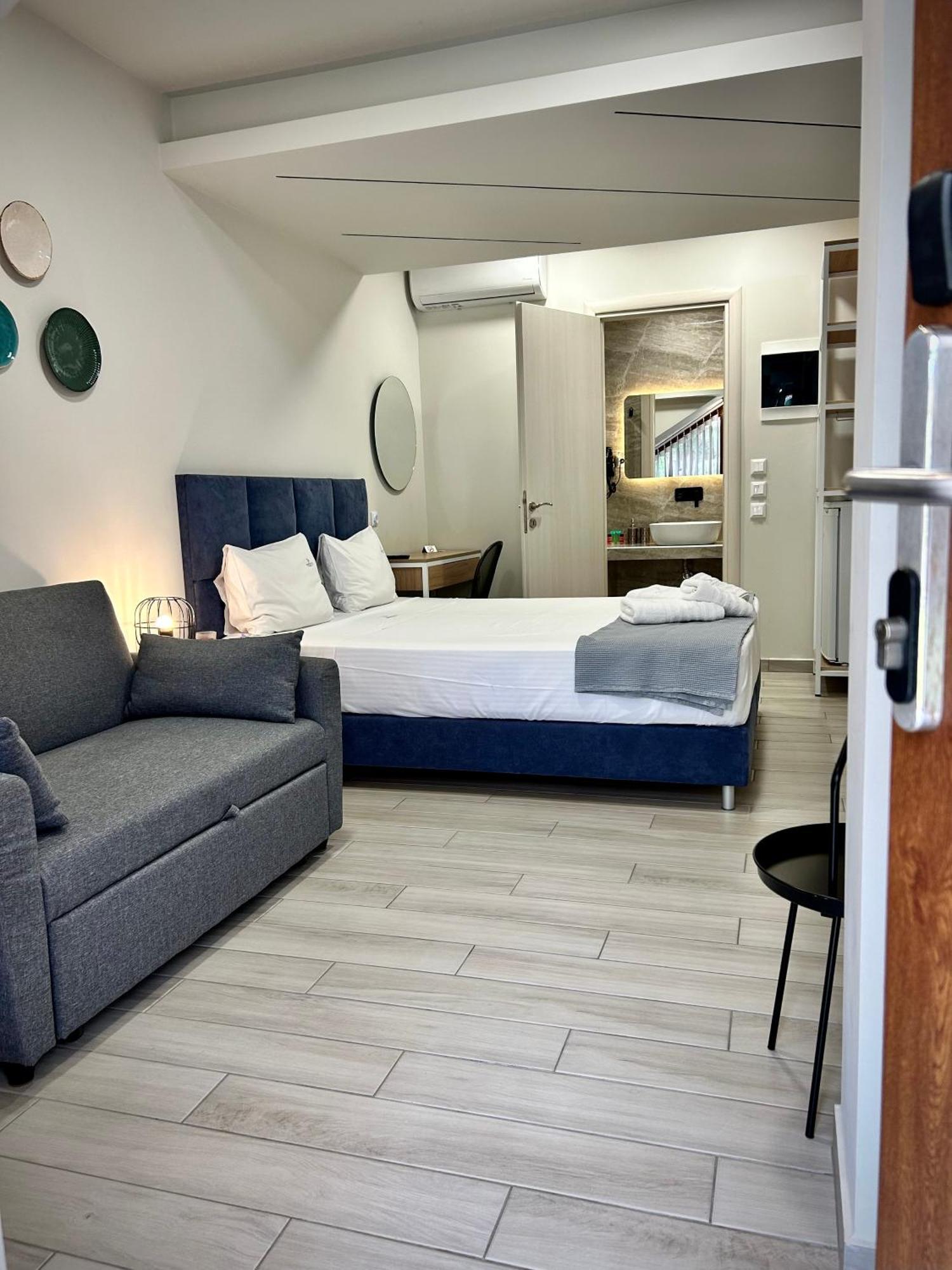 PORTO PORTES suites Potidée Extérieur photo